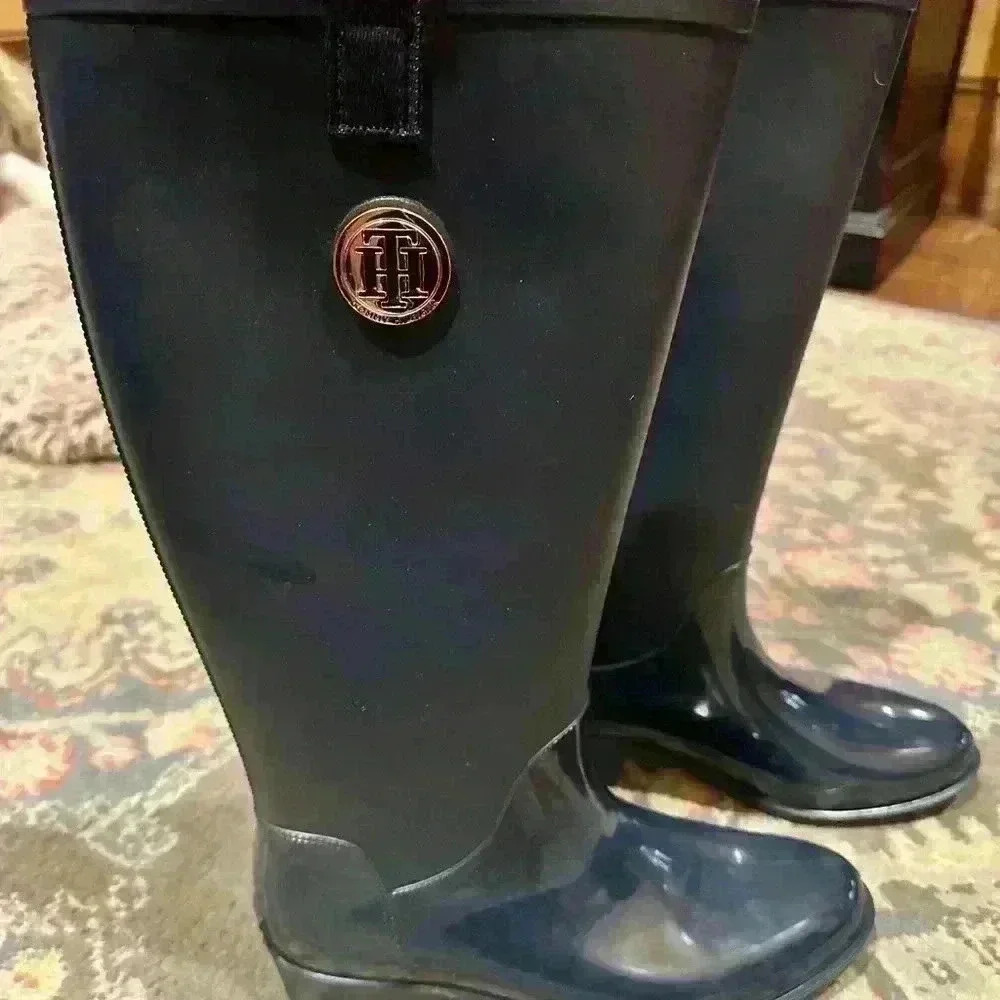 Tommy Hilfiger Karissa Rain Boot - Picture 7 of 7